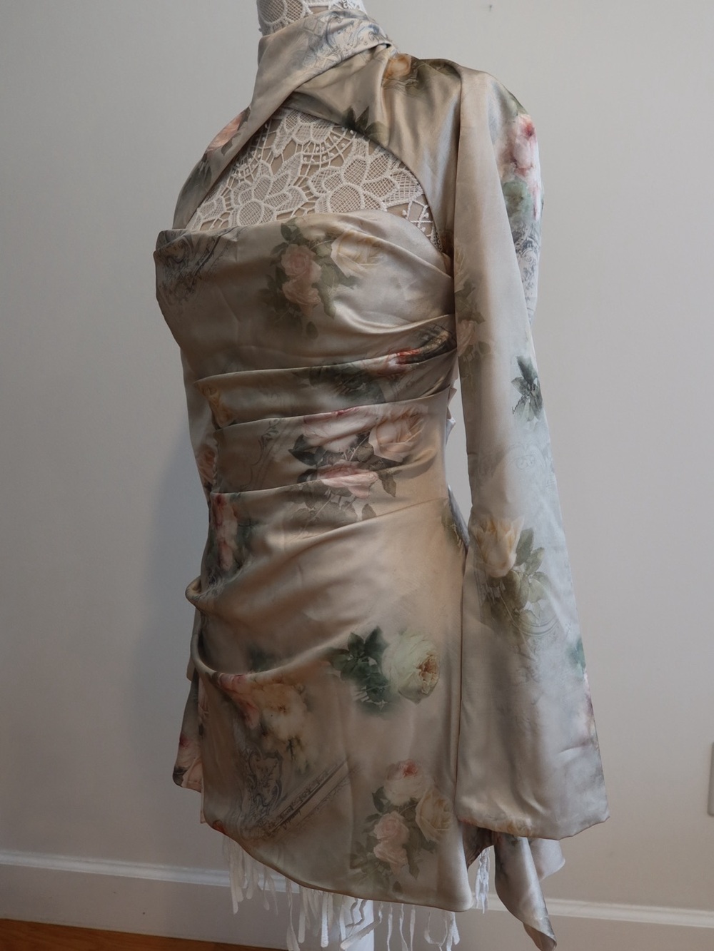 House of CB Toira Floral Corset Mini Dress - Picture 3 of 8
